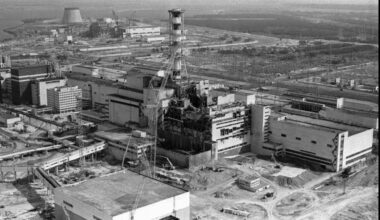 Chernobyl fueled fears about nuclear power. Now, there's a global revival for it