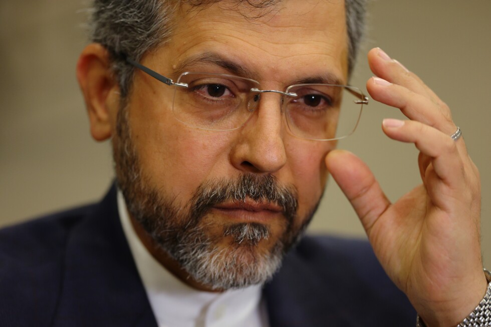Iranian official says US 'maximalist' demands stall face-to-face talks
