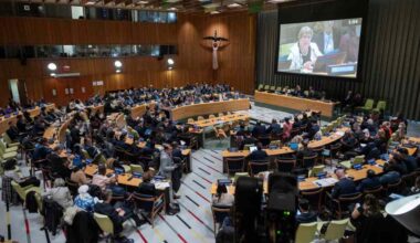 Candidates for next UN chief spend hours selling themselves