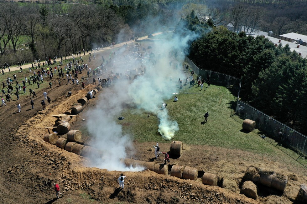 Animal welfare protesters clash with police at Wisconsin beagle facility