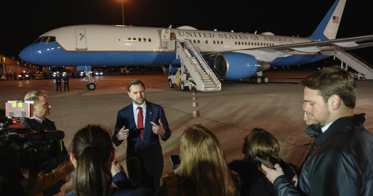 U.S. talks with Iran are still on despite tests of ceasefire