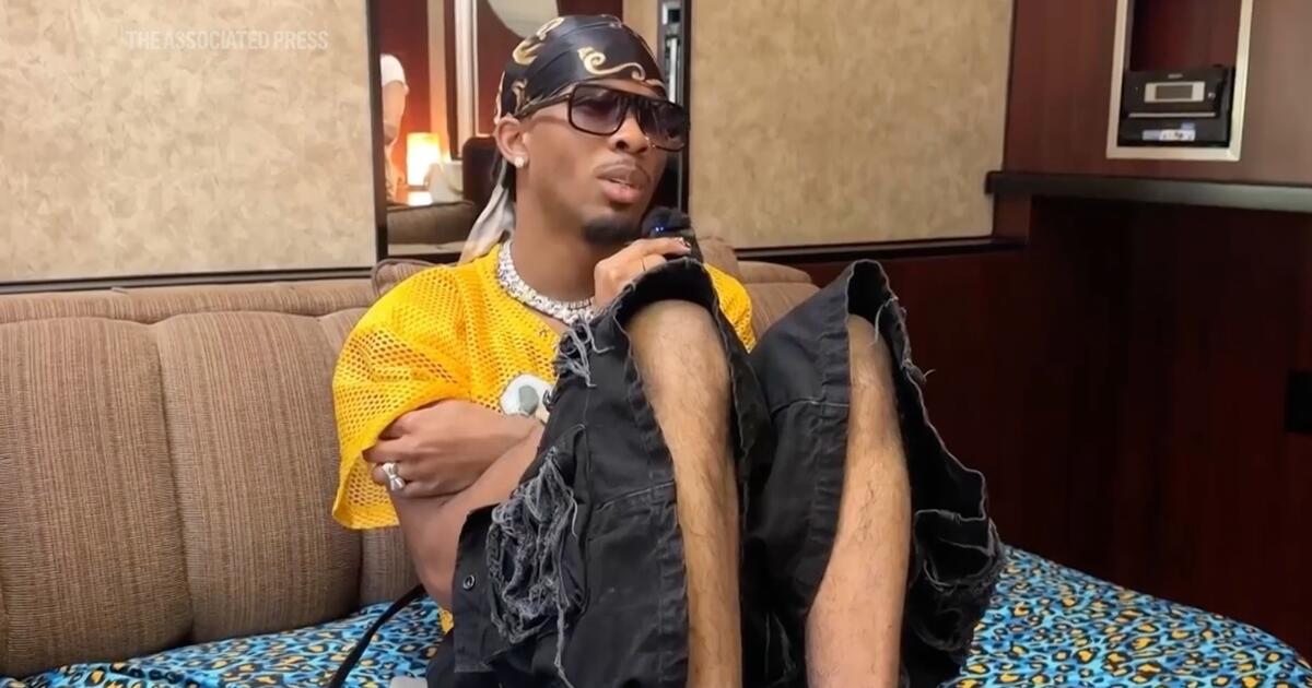 Singer D4vd charged with murder in teen girl's death, L.A. D.A. says