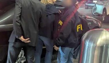 Feds: Woodland Hills woman arrested at LAX trafficked arms to Iran