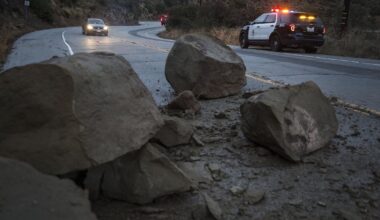 California may be in path of a ‘super’ El Niño. It could bring rain, floods, coastal erosion
