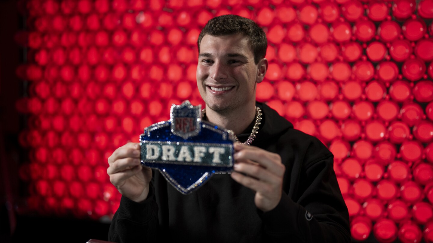 NFL asked Peyton Manning to encourage Fernando Mendoza to attend the draft