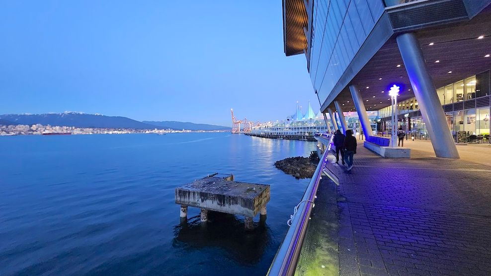 vancouver convention centre west building