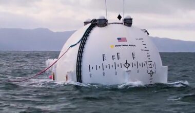 Using the ocean to power data centers