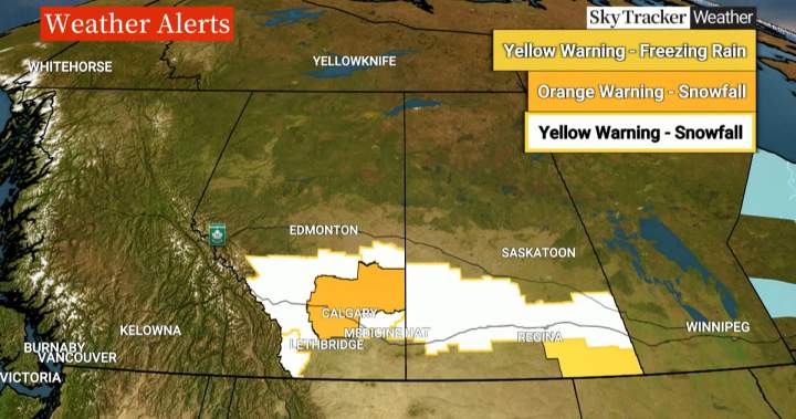 RCMP warn against non-essential travel as snowstorm hammers southern Alberta