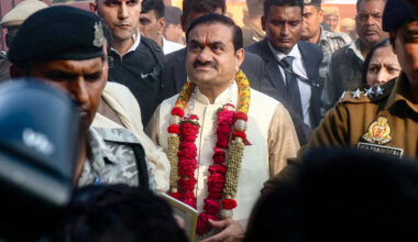 Federal Prosecutors Move to Drop Bribery Case Against Indian Magnate
