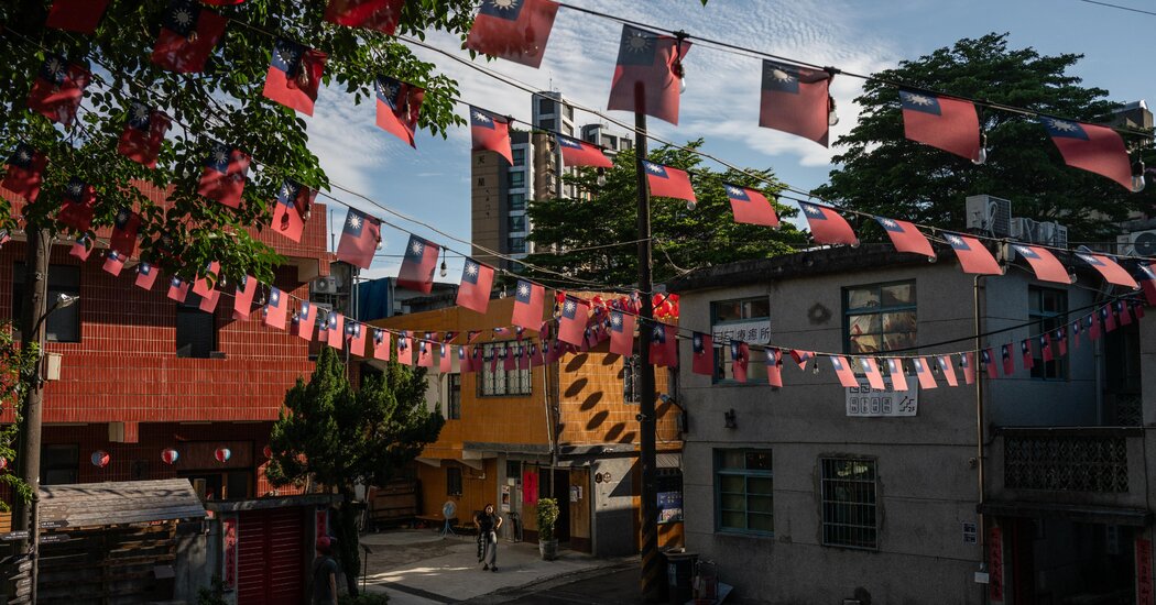 In Taiwan, ‘Mainland Spouses’ From China Become a Focus of Infiltration Fears