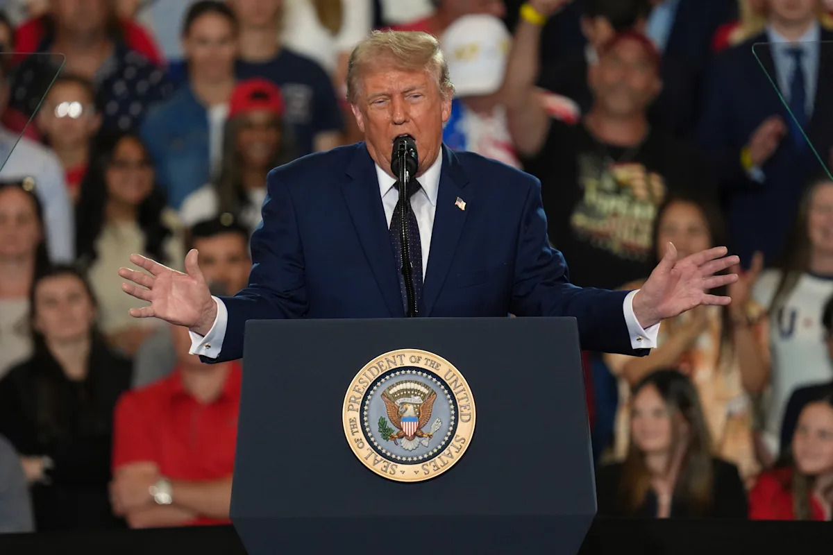 Trump faces health questions ahead of another Walter Reed trip