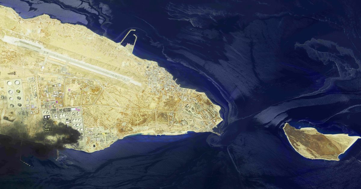 Video and satellite photos show Iran war oil spill on Persian Gulf island :: WRAL.com