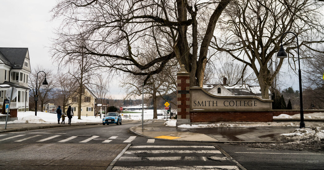 Trump Administration Investigating Smith College Over Transgender Admissions
