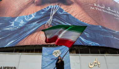 Iran War Live Updates: Iranian Official Warns of Escalation Amid Strait of Hormuz Standoff