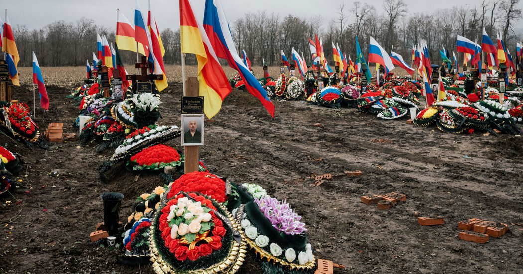 Russia Has Lost More Than 350,000 Soldiers, New Estimate Finds