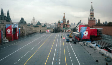 Many Russians in No Mood for Celebration on Kremlin’s Biggest Day of the Year