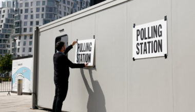 U.K. Election Results Roll In as Starmer Braces for Big Losses: Live Updates