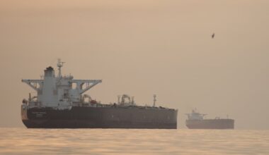 Strait of Hormuz Remains Effectively Blocked After Naval Skirmishes