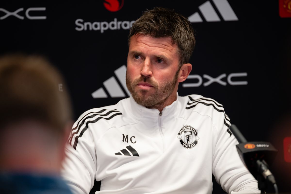 Manchester United head coach Michael Carrick