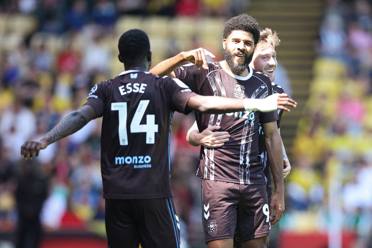 Ellis Simms of Coventry City celebrates scoring to make it 2-0 against Watford