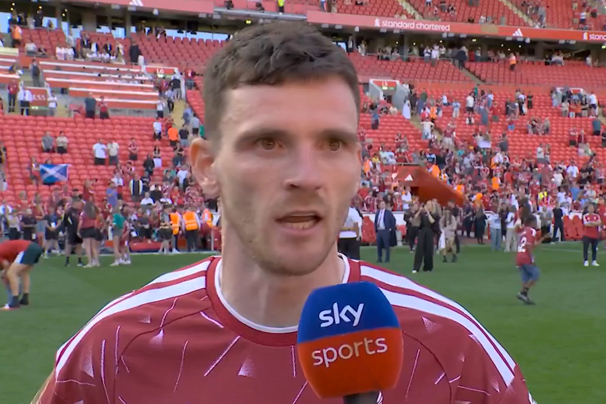 Andy Robertson paid tribute to departing Everton captain after his Liverpool farewell