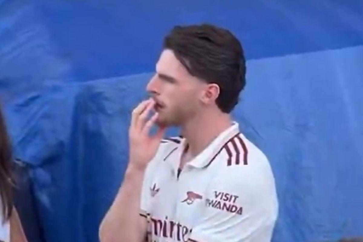 Declan Rice looking disappointed