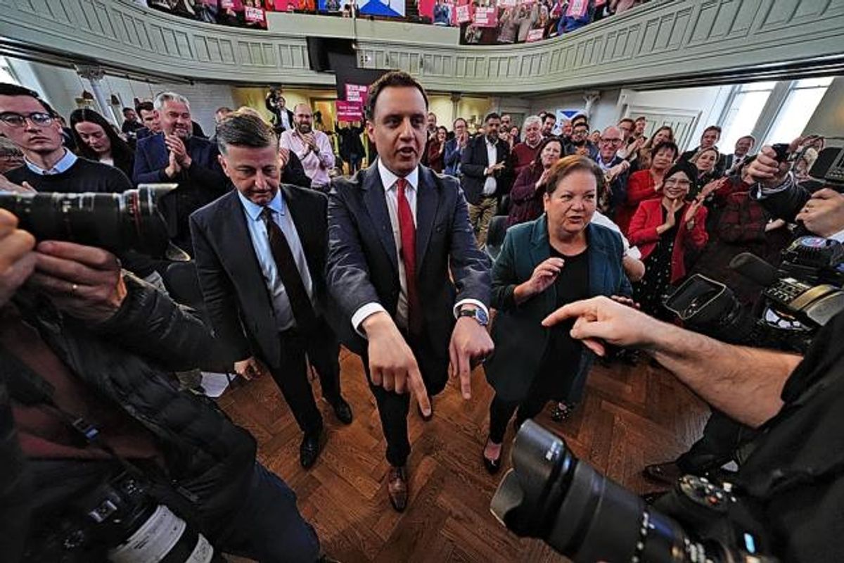 Scottish Labour leader Anas Sarwar accompanied by Deputy leader of the Scottish Labour party Dame Jackie Baillie