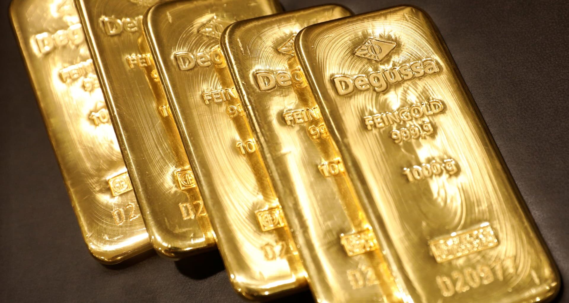 Gold falls on oil-driven inflation worries as U.S.–Iran peace talks falter