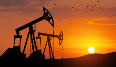 Oil falls after Trump says U.S. will end Iran war 'very quickly'