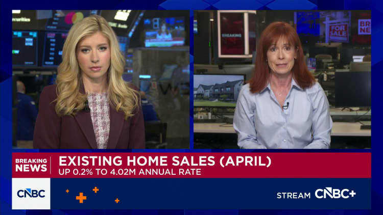 April home sales disappoint as higher mortgage rates weigh on buyers