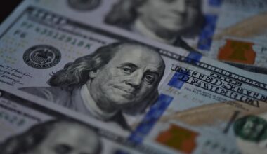 Dollar nears six-week high; mixed signals on US.-Iran deal feed uncertainty