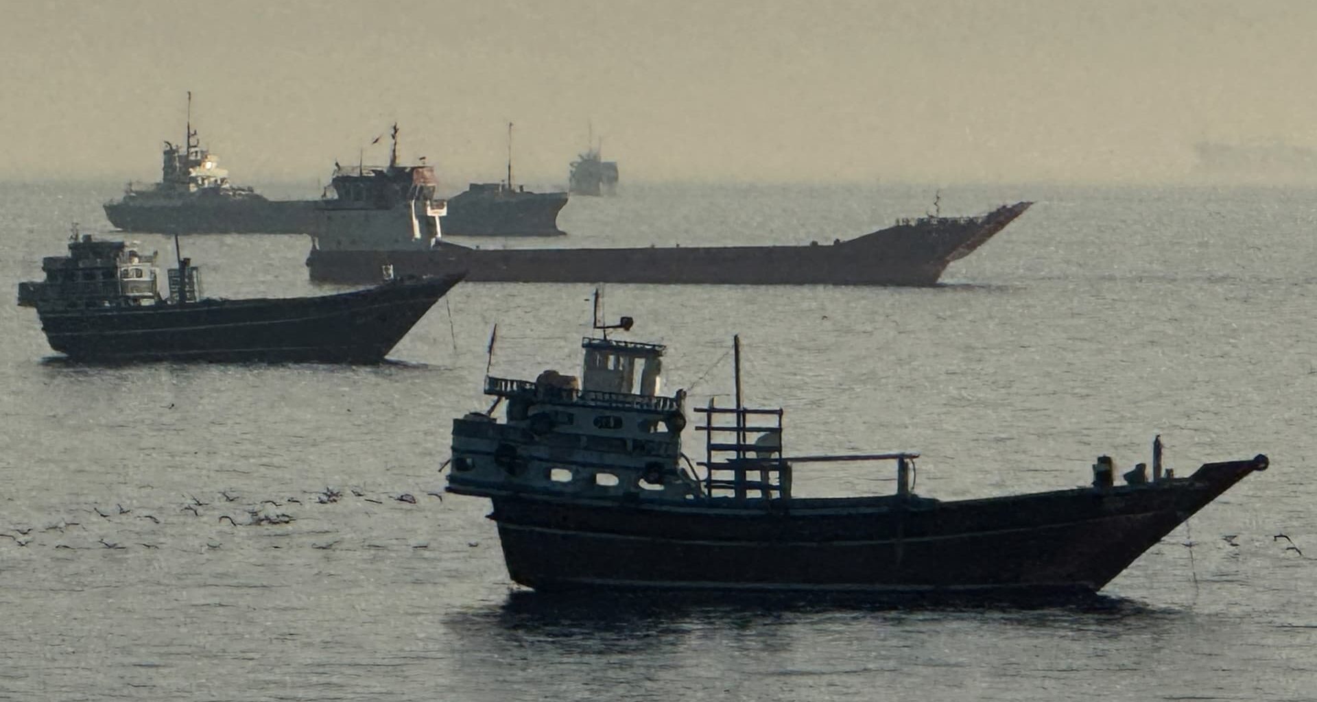 Iran and U.S. play down hopes for imminent breakthrough in war