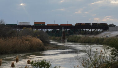 6 Bodies Found in a Boxcar in Texas, Officials Say