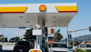 Trump Administration Is Considering Pausing the Federal Gas Tax to Lower Prices, Energy Secretary Says