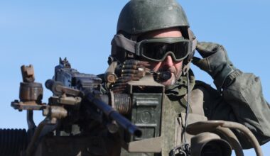Israel threatens Gaza war resumption to force disarmament as ‘truce’ frays | Gaza News