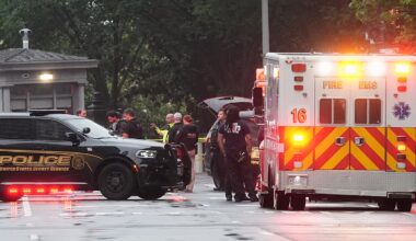 Gunman killed after shootout with Secret Service near White House, Trump says