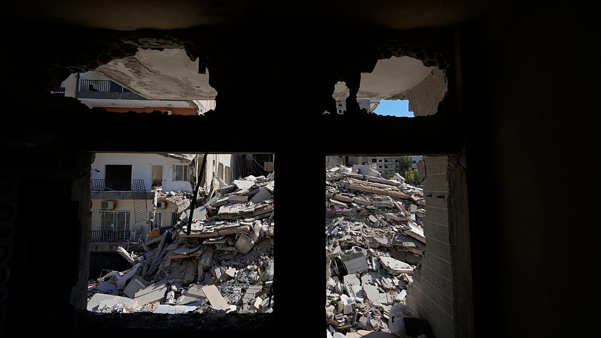 Israel and Lebanon extend their ceasefire by 45 days following talks in the US