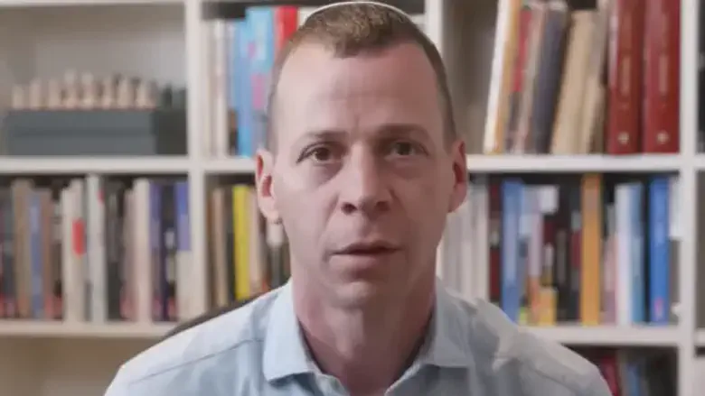 Israel’s electoral threshold debate, political commentator argues for lowering barrier