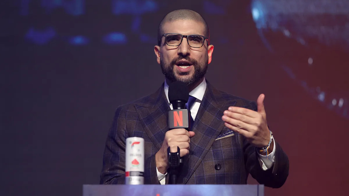 UFC Star Calls Out Ariel Helwani For Israel Support After Comments On Khamzat Chimaev