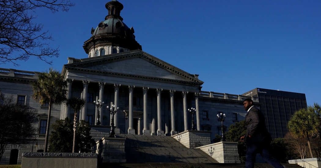 South Carolina Lawmakers Halt Redistricting Efforts