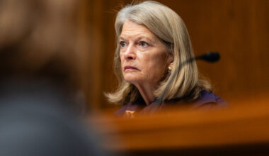 Iran War Powers Vote Fails Again in Senate, but GOP Opposition Grows