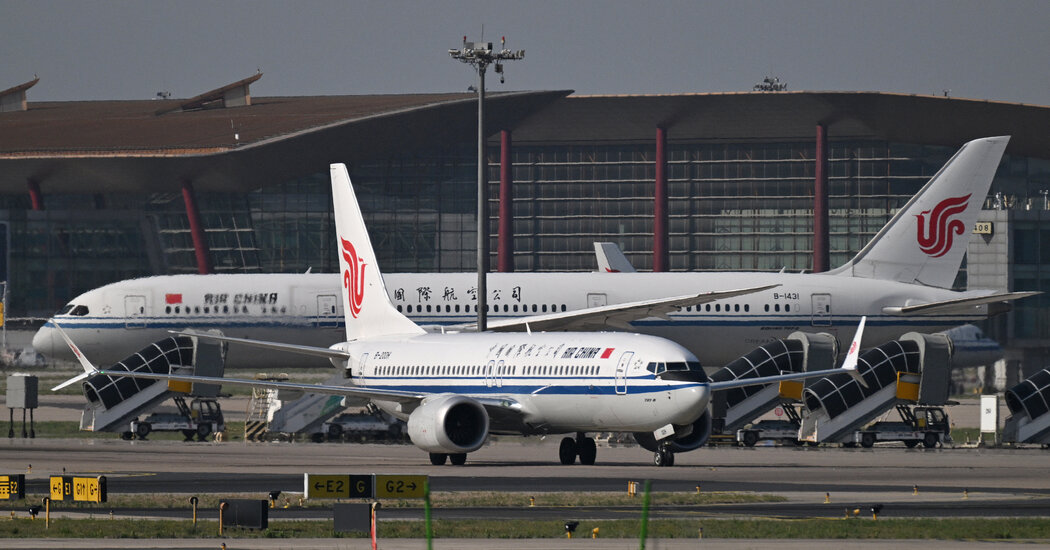 Trump Announces Boeing Jet Order From China. Beijing Stays Silent.