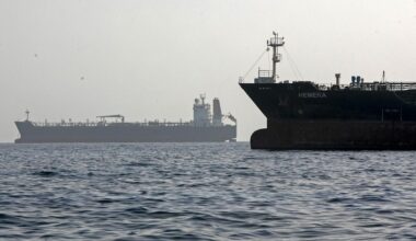 Iran Threatens to Retaliate Beyond Middle East If US Attacks