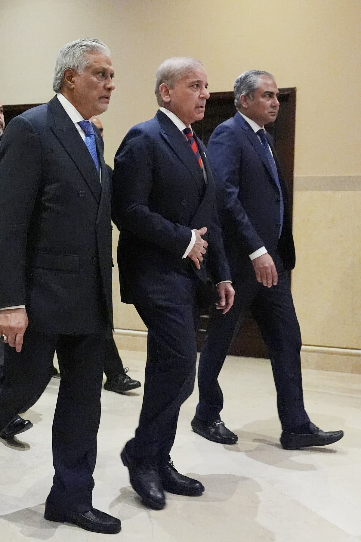 Diplomacy Efforts to End the Wars in the Middle East Intensify