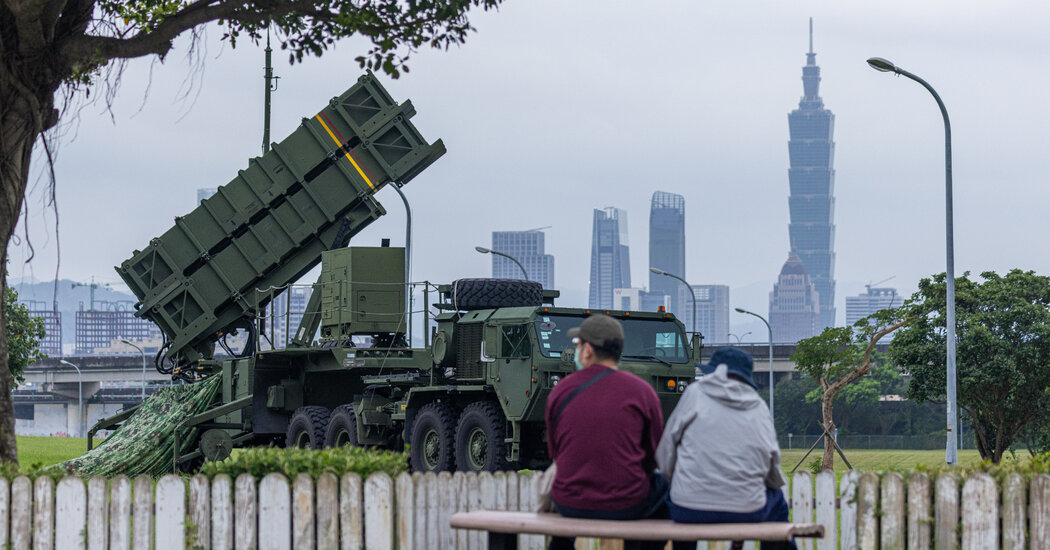 Trump Turns Taiwan Arms Sales Into Bargaining Chip With China