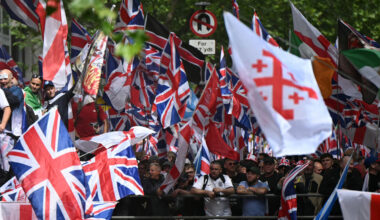 Rival Protests Begin in London, With a Major Security Effort