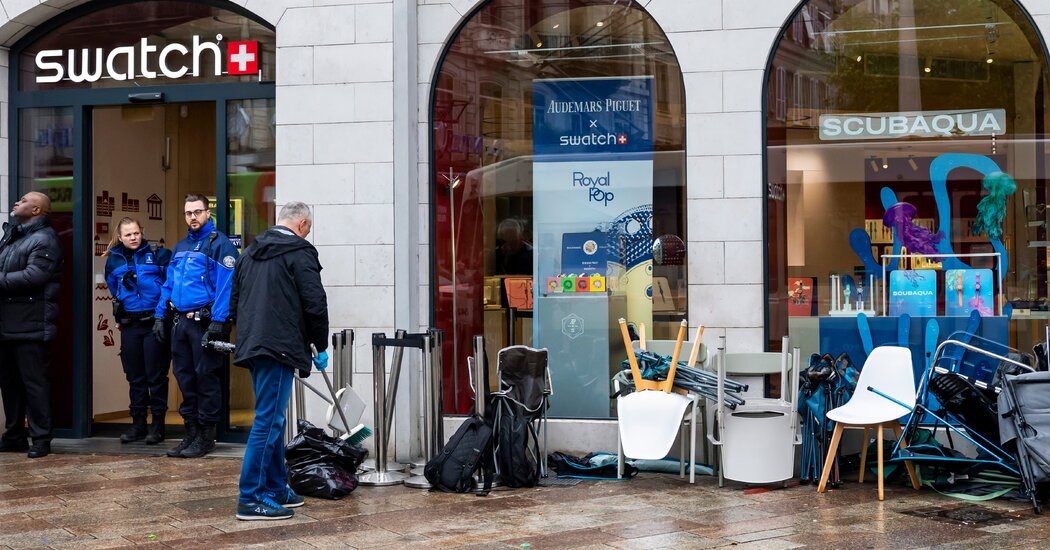 Shoppers’ Frenzy for ‘Royal Pop’ Pocket Watches Forces Swatch to Shut Stores