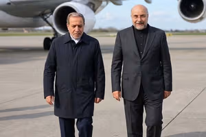 Pezeshkian, Ghalibaf seek Araghchi’s ouster over 'subservience' to Guards