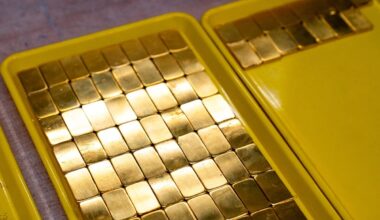 Gold Steady With Focus on US Hormuz Plan And Iran Peace Talks