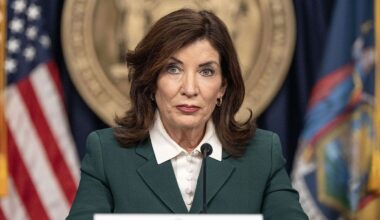 Gov. Hochul proposes bill to block local police from assisting ICE